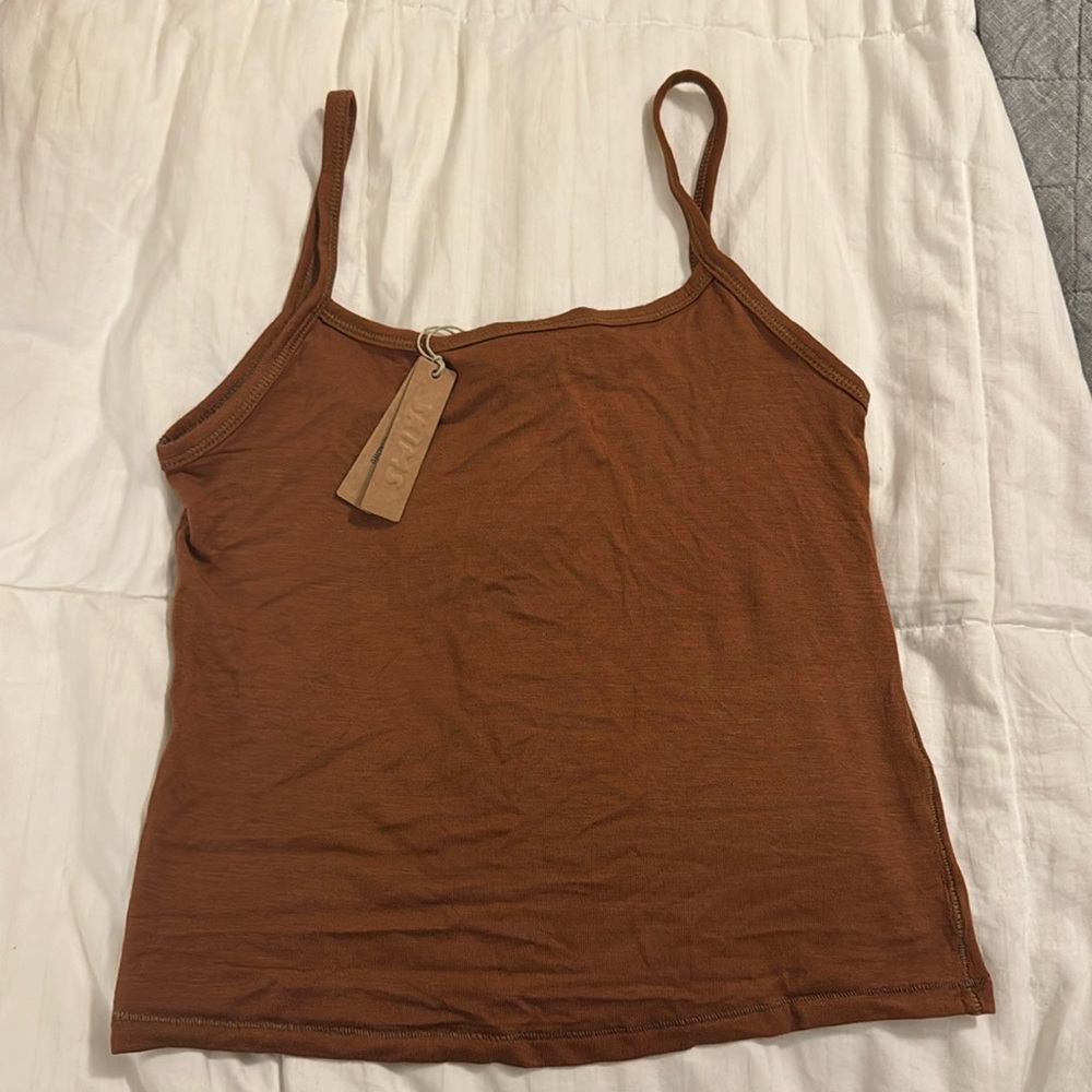Skims tank top